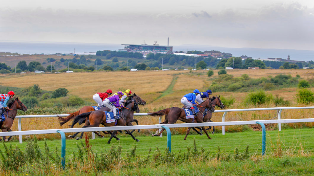 The 7 Most Unique Racecourses In Great Britain - Great British Racing